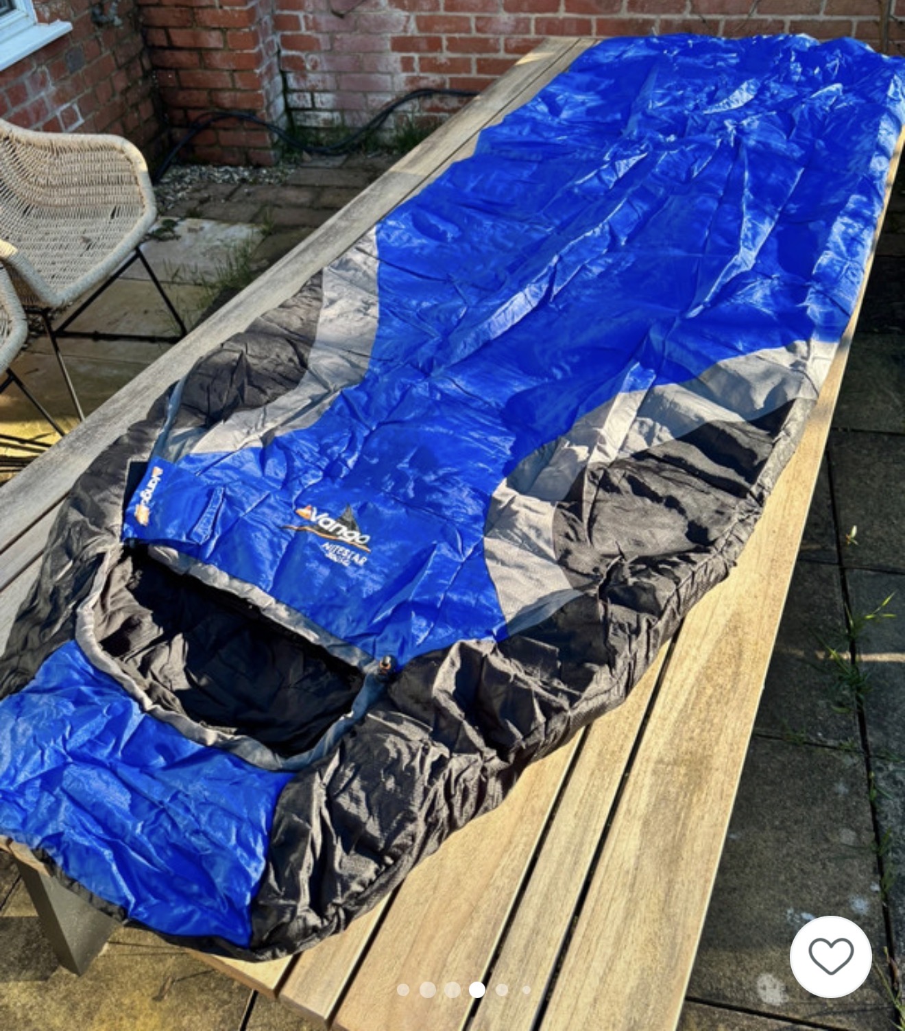 Vango Nitestar 300sq sleeping bag 